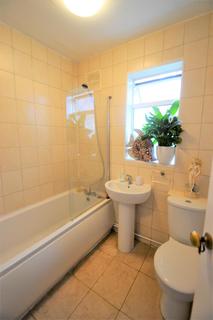 79 The Vale, Feltham, TW14 0JY