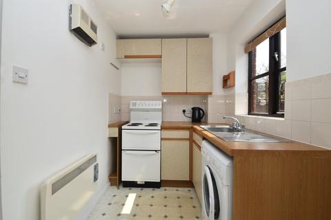 84 Pollards Green, Chelmsford, CM2 6UL