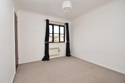 84 Pollards Green, Chelmsford, CM2 6UL