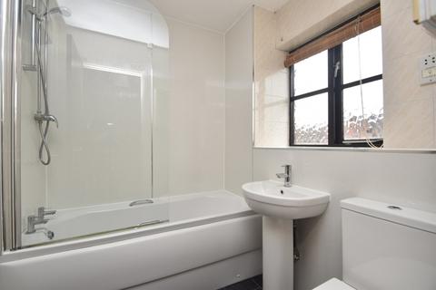84 Pollards Green, Chelmsford, CM2 6UL