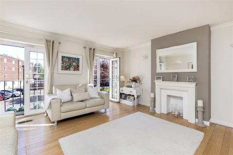 21 Topiary Square, Richmond, TW9 2DB