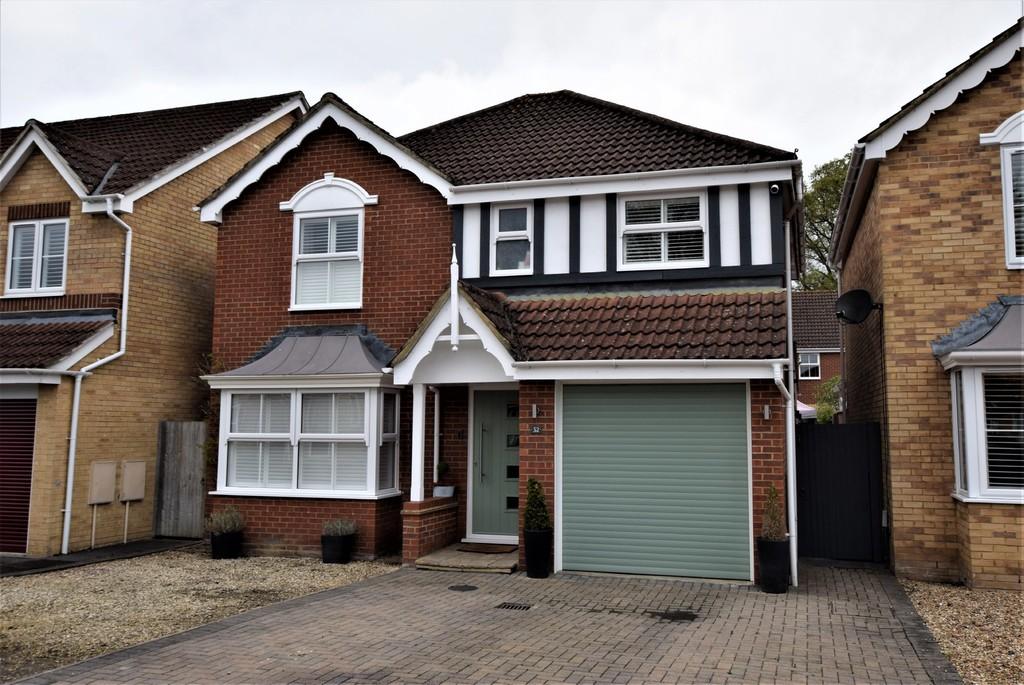 Broadmead, Farnborough 4 bed detached house £600,000