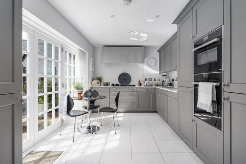 2, Aylesbury Court Aylesbury Road, Lapworth, Solihull, B94 6BE