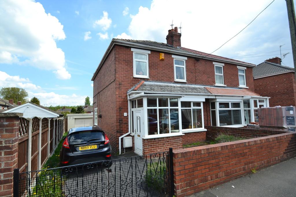 Minsthorpe Vale, South Elmsall 3 bed semidetached house £135,000