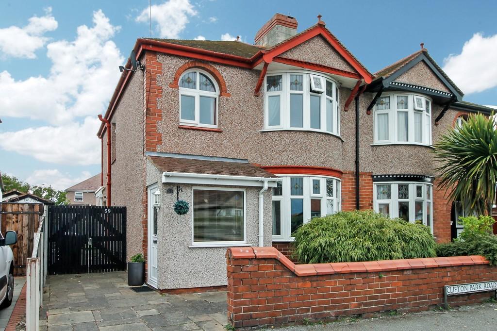 Clifton Park Road, Rhyl 3 bed semidetached house £165,000