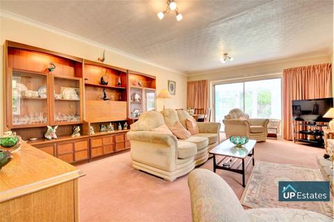 22 Heather Road, Binley Woods, Coventry, CV3 2DE