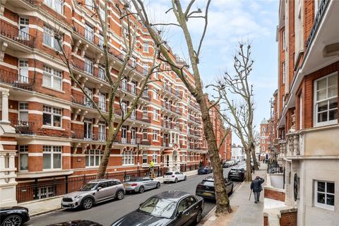 3 bedroom apartment for sale, Cadogan Court, Draycott Avenue, London, SW3