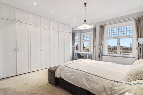 3 bedroom flat for sale, Cadogan Court, Draycott Avenue, SW3