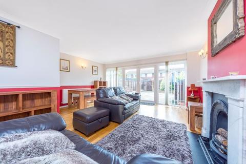19b The Drive, Sidcup, DA14 4ER