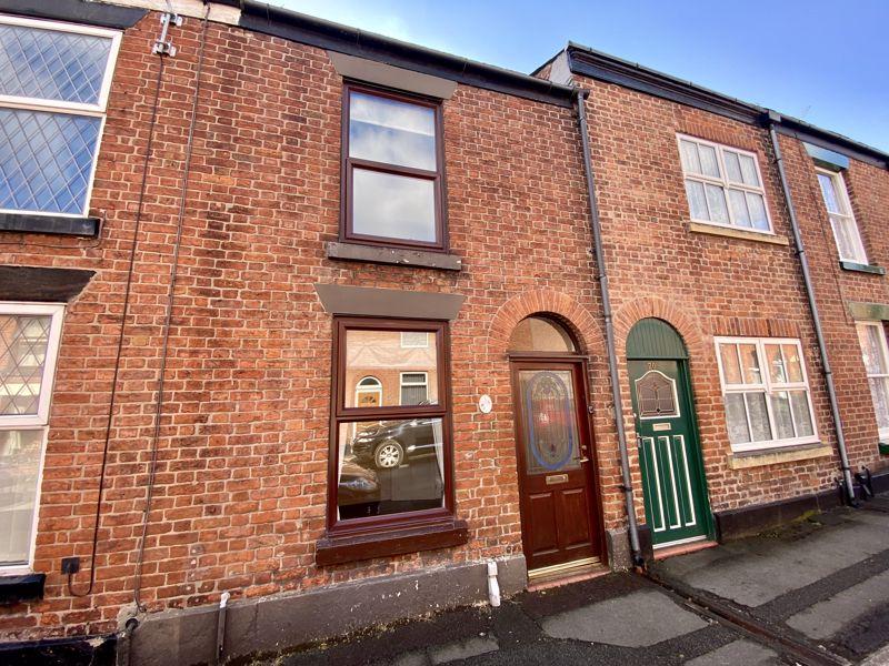 Swan Street, Congleton 2 bed terraced house £525 pcm (£121 pw)
