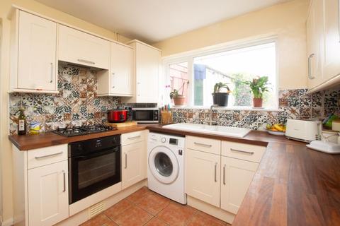11 Roman Way, St Margarets At Cliffe, Dover, CT15 6AH