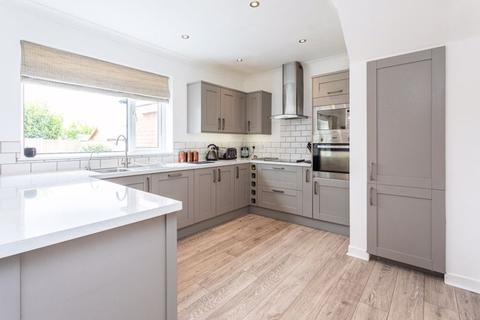 37 Berkeley Crescent, Wistaston, Crewe, CW2 6QB