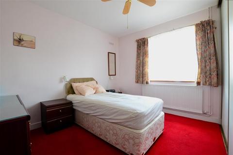 50 Brookmead, Hildenborough, Tonbridge, TN11 9DP