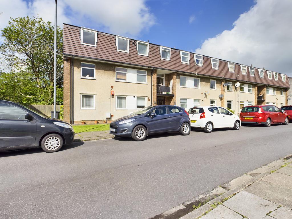 Fairwood Road, Fairwater, Cardiff 2 bed flat £125,000