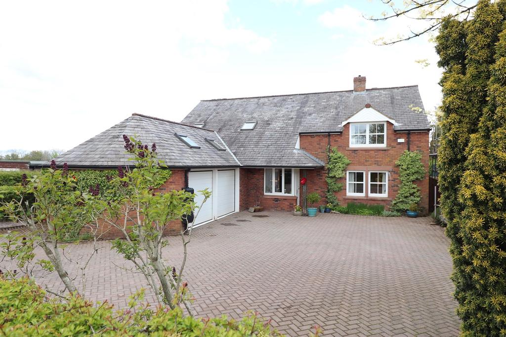 Wetheral Pastures, Wetheral, Carlisle, CA4 4 bed detached house £650,000