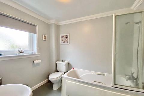 77 Bathurst Drive, Ayr, KA7 4UE