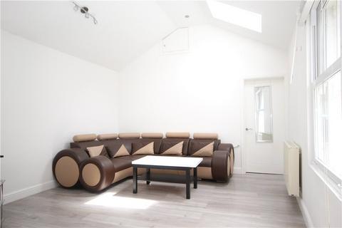 Haydon Place, Guildford, GU1