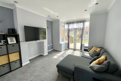 323 Hall Road, Sheffield, S9 4AF