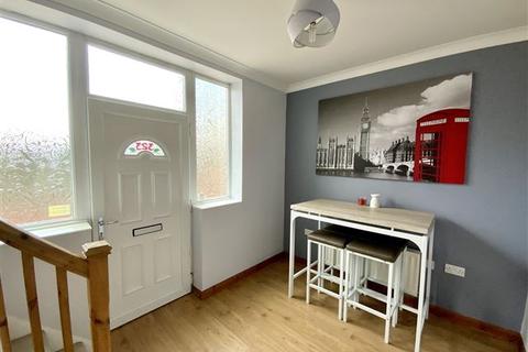 323 Hall Road, Sheffield, S9 4AF
