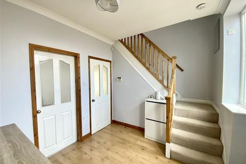 323 Hall Road, Sheffield, S9 4AF