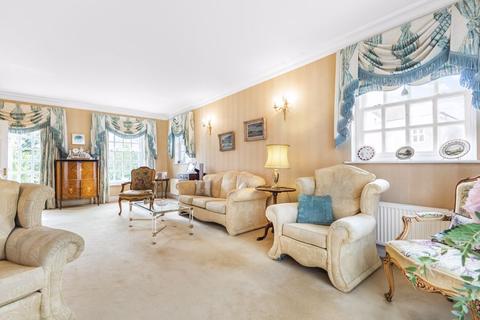 17 Wellfield Gardens, Carshalton, SM5 4EA
