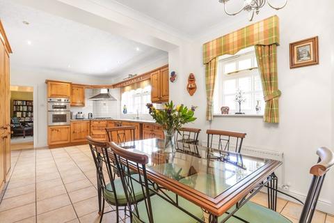 17 Wellfield Gardens, Carshalton, SM5 4EA