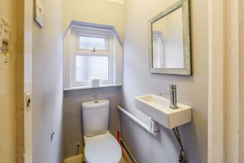 7 Walton Drive, Harrow, HA1 4XB