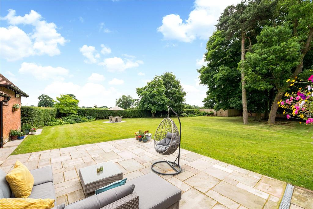 Garden &amp; Grounds