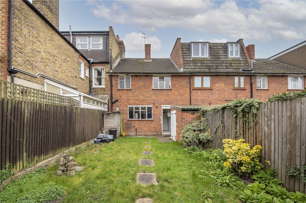 Alfriston Road, London, SW11 3 bed terraced house for sale £900,000