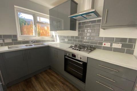 undefined, Bristol BS5
