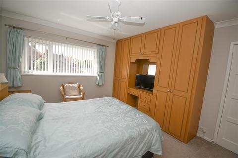 42 Mortimer Avenue, Anlaby, Hull, HU10 6UP