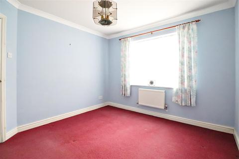 4 Meadow Close, Bexleyheath, DA6 7HB