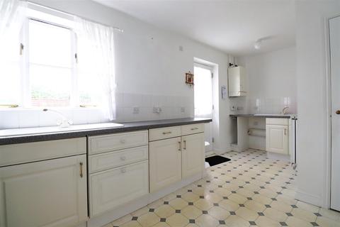4 Meadow Close, Bexleyheath, DA6 7HB