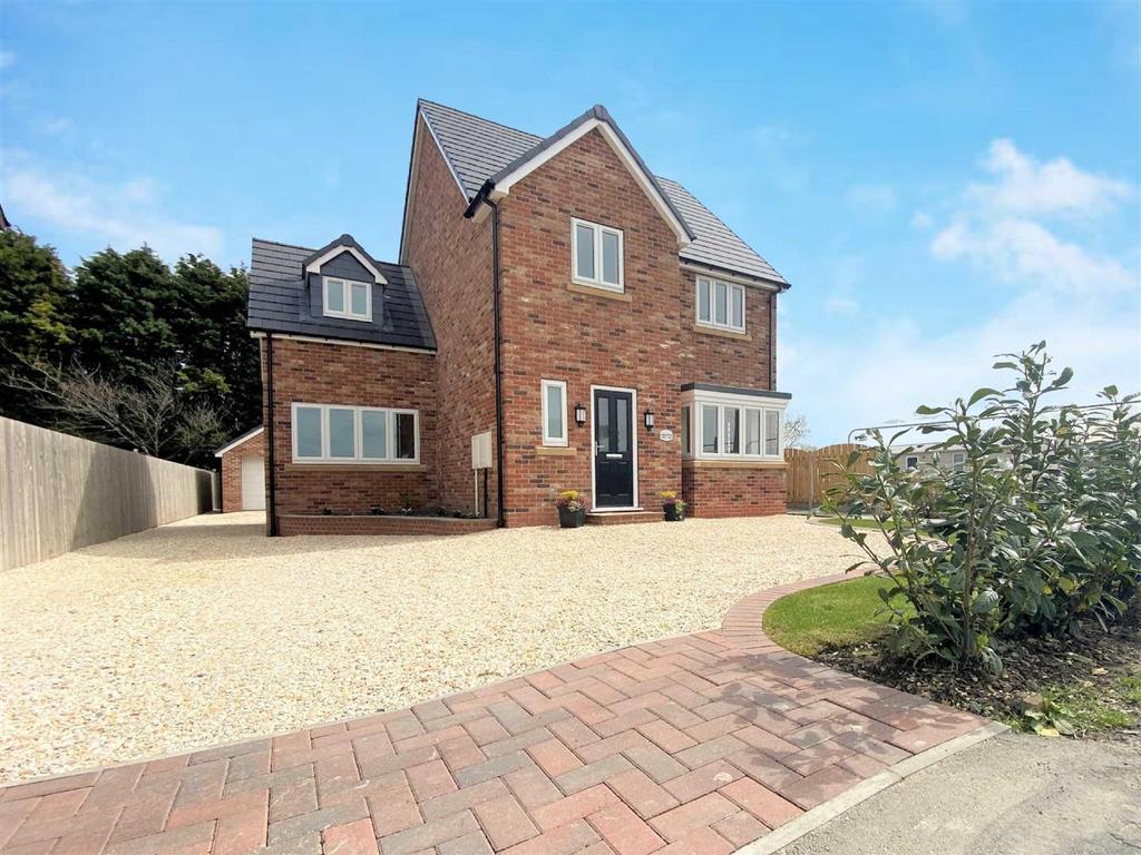 Broad Lane, Gilberdyke 5 bed detached house for sale £425,000
