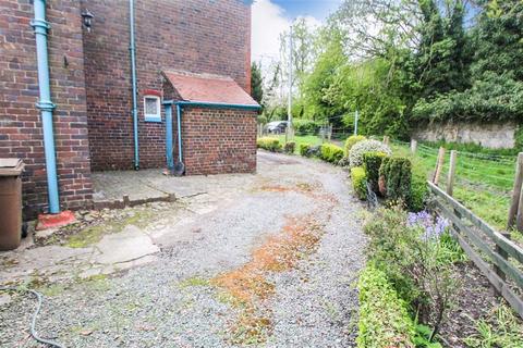 1 Brookside, Morda, Oswestry, SY10 9PF