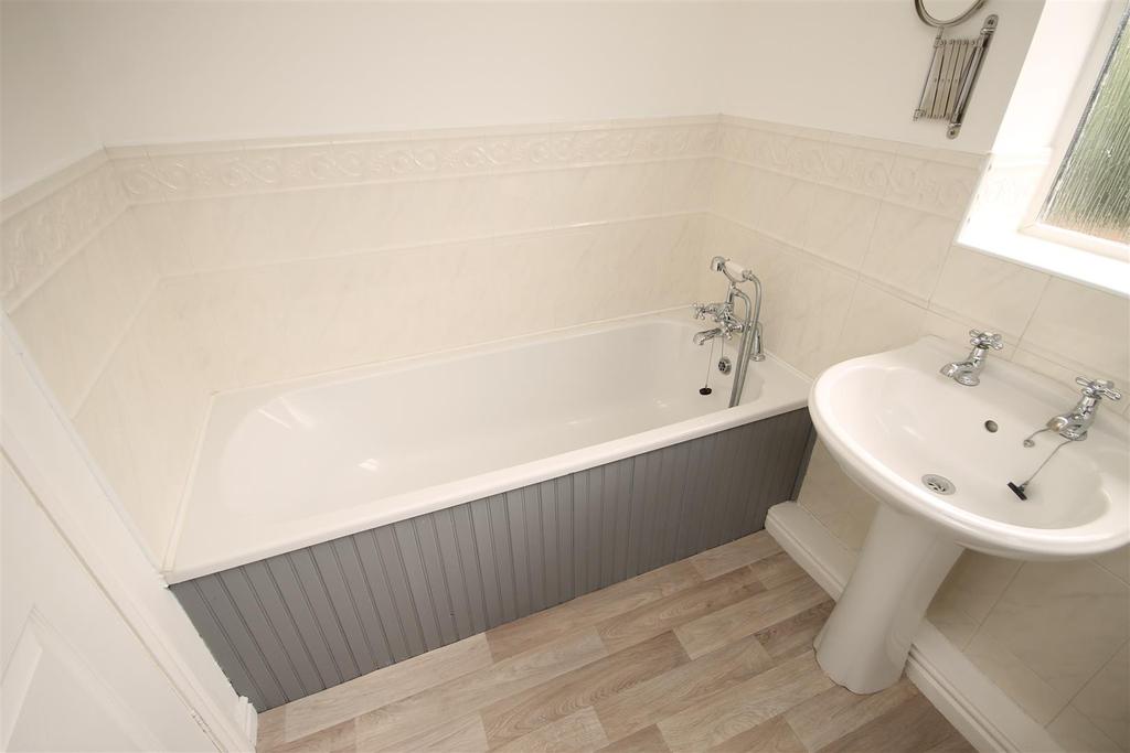Bathroom/w.c.