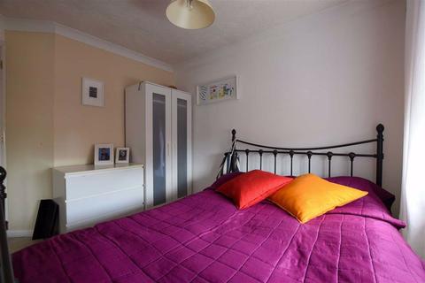 73 Butterfields, Wellingborough, NN8 2PZ