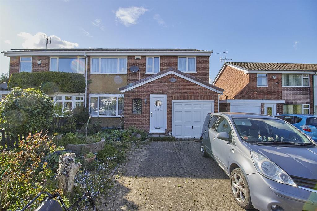 bs Way, Stoney Stanton 4 bed semidetached house £240,000