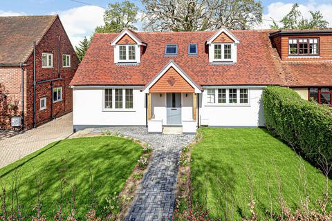 19 Elmside, Guildford, GU2 7SH