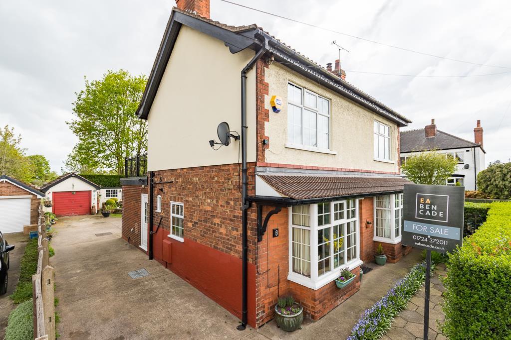 Burringham Road, Scunthorpe 3 bed detached house £199,950