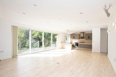 17 Bell Common, Epping, CM16 4DY