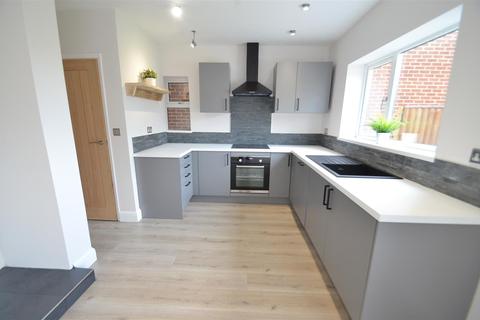 16 Albert Road, Breaston, Derby, DE72 3DL