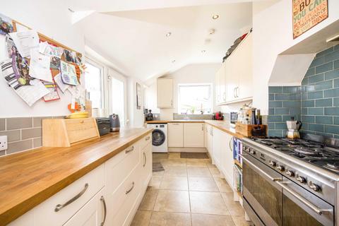 67 Mount Road, New Malden, KT3 3JY