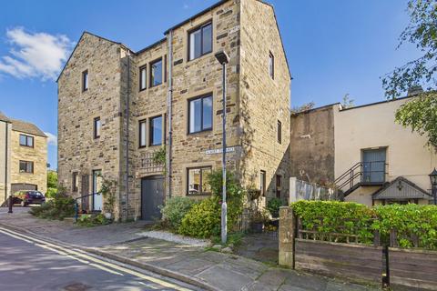 2 bedroom townhouse to rent, Albert Terrace, Skipton, BD23