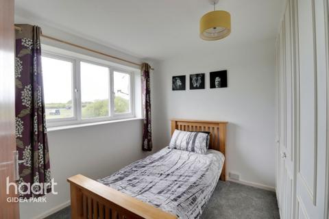 140 Grange Road, Romford, RM3 7EA