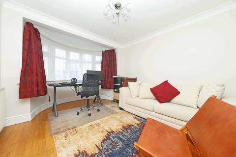 3 bedroom end of terrace house for sale, Ravenswood Crescent, Harrow HA2