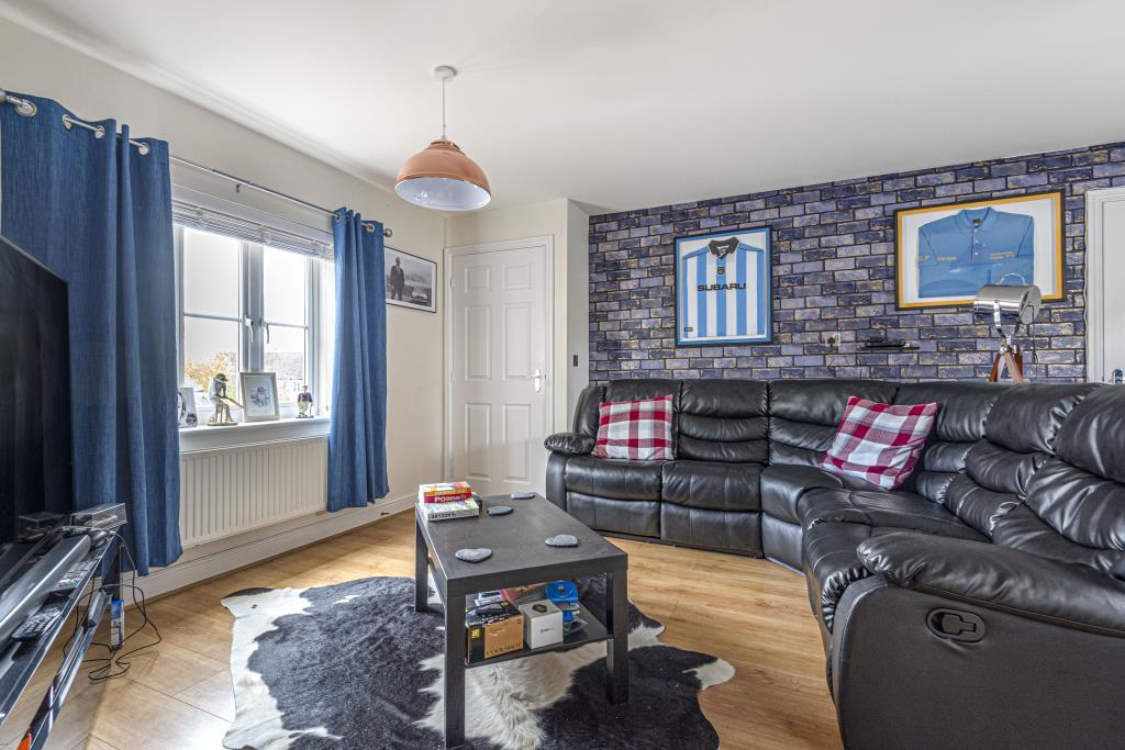 Shilton Park, Carterton, 2 bed £194,000