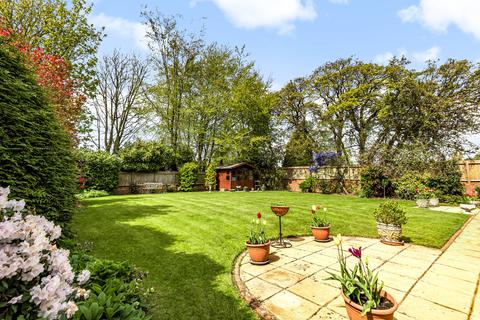18 Drove Hill, Chilbolton, Stockbridge, SO20 6AR