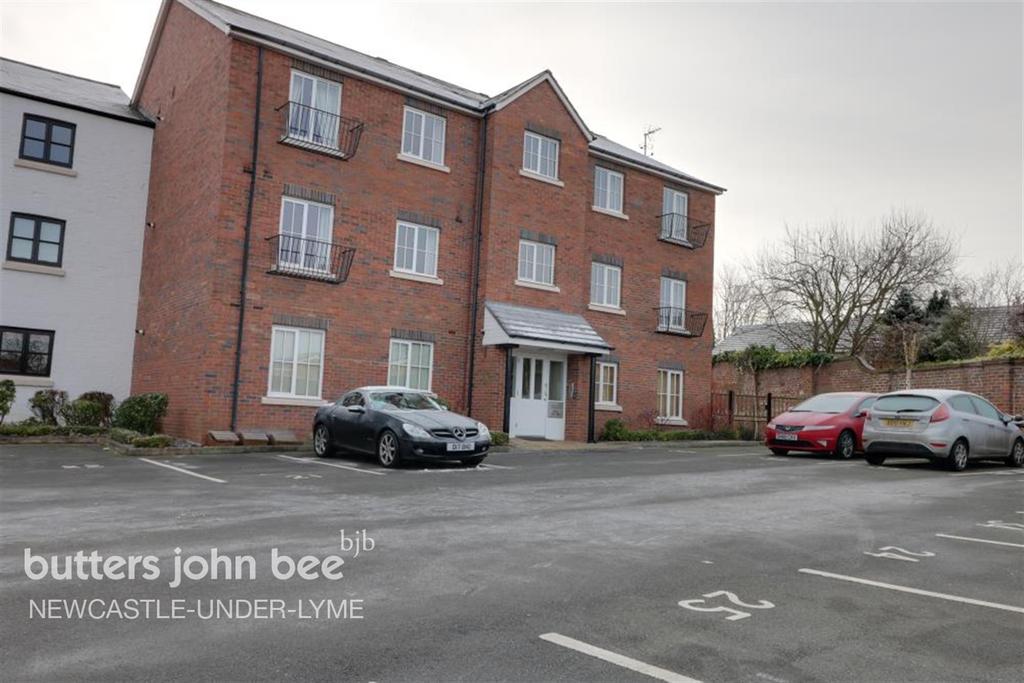 Wharf Mill, Canal Road, Congleton 2 bed flat £610 pcm (£141 pw)