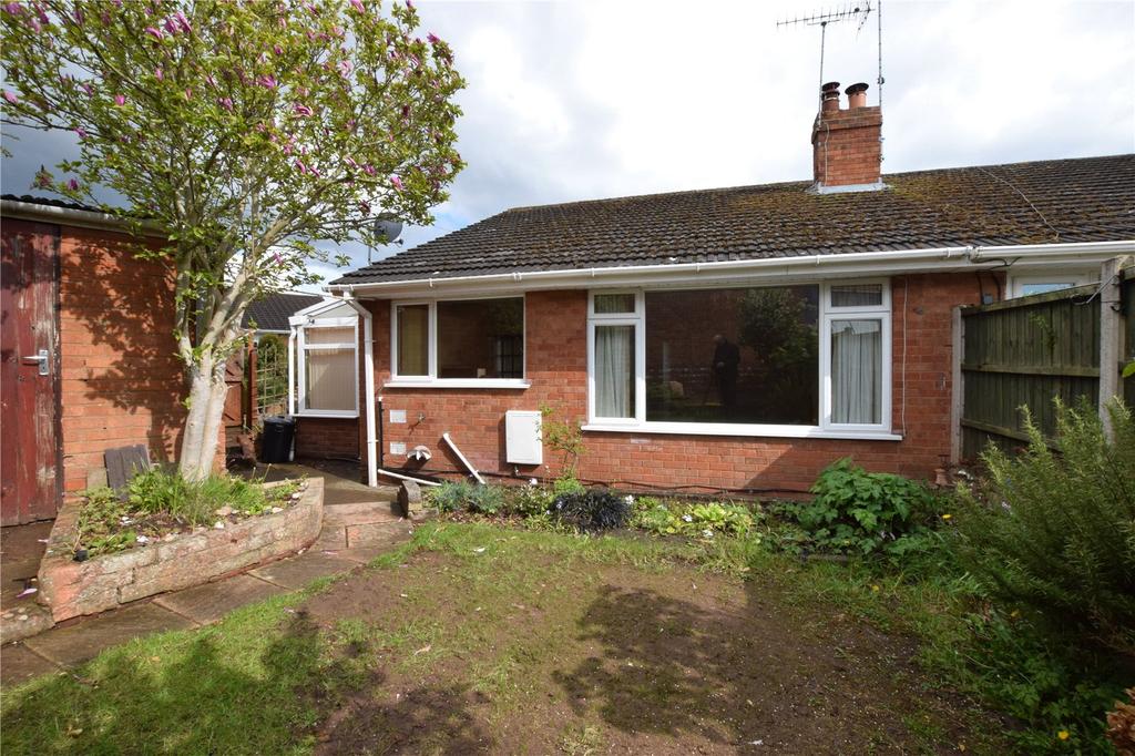 Cornwall Avenue, Kidderminster, DY11 2 bed bungalow £210,000